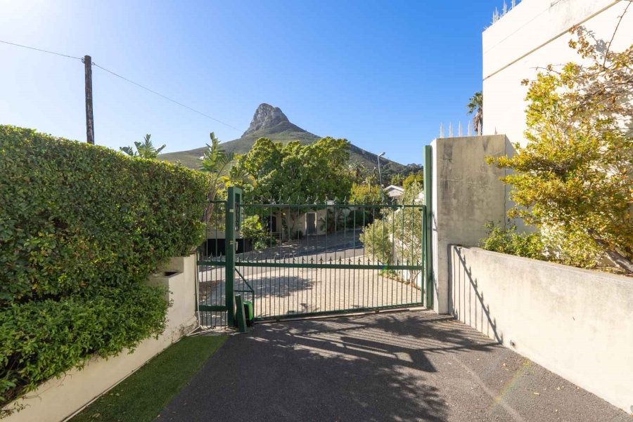 4 Bedroom Property for Sale in Camps Bay Western Cape